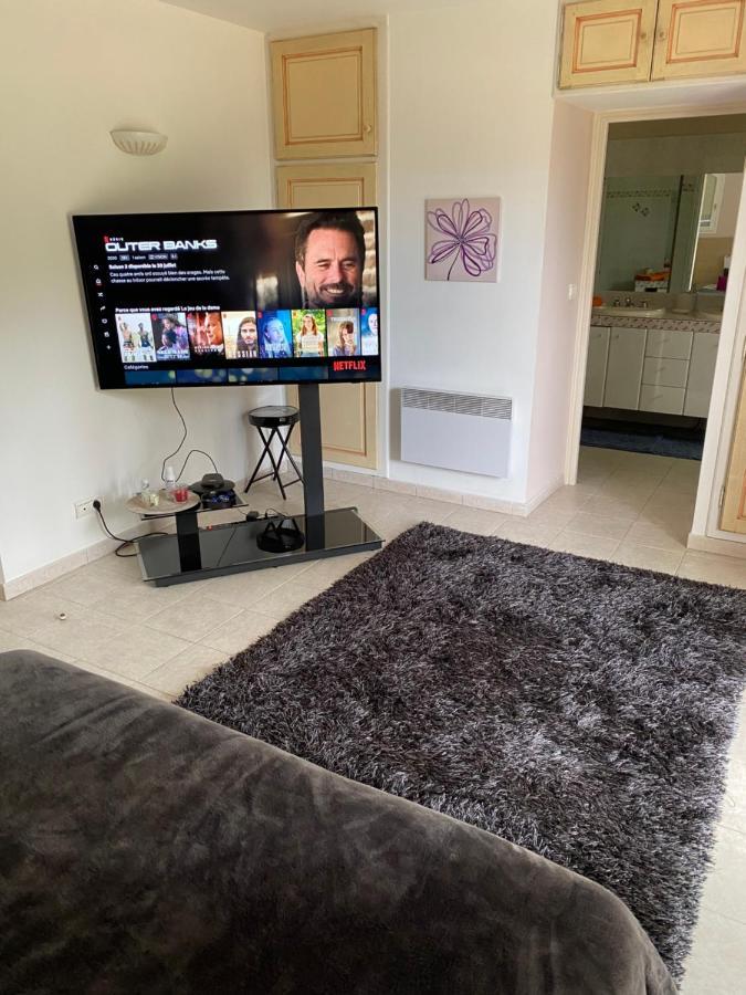 Chambre Spacieuse Independante Dans Villa Plus Parking Privee Ле-Канне Екстер'єр фото